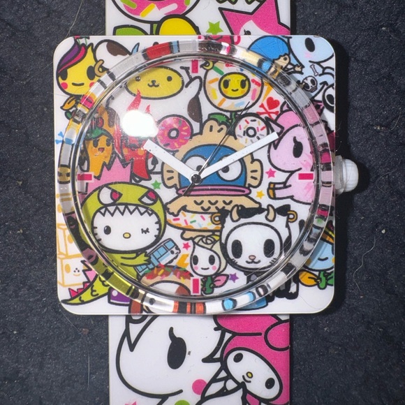 Tokidoki X Hello Kitty rare vintage watch main image 8